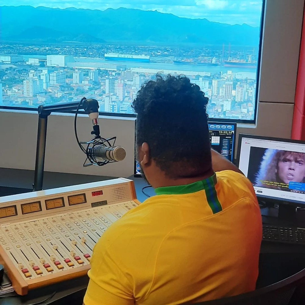 Diretor Executivo da Rádio -Bruno Copertino